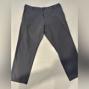 Lululemon Commission Pant Size 40 Mens
